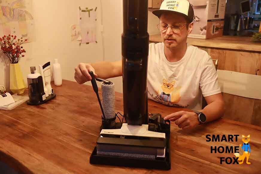 Vous pouvez voir la station de charge du Tineco Floor One S5 Combo.